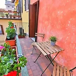 Apartment Old Town With Terrace - Live Peschiera del Garda