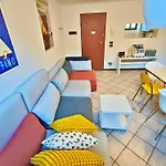 Apartment Old Town With Terrace - Live *