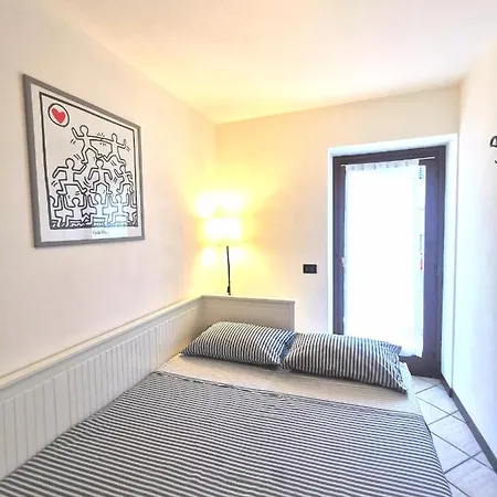 Old Town With Terrace - Live Διαμέρισμα *