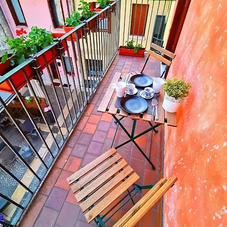 Old Town With Terrace - Live Διαμέρισμα *