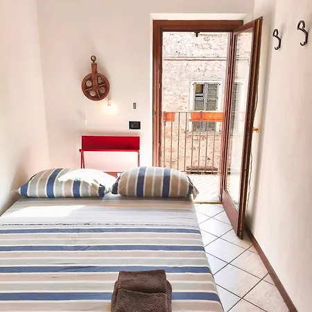 Old Town With Terrace - Live Apartment