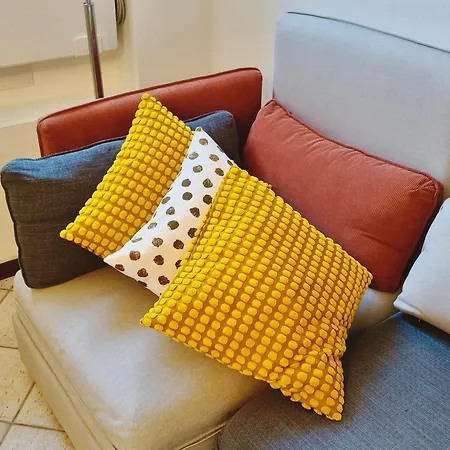 Apartment Old Town With Terrace - Live